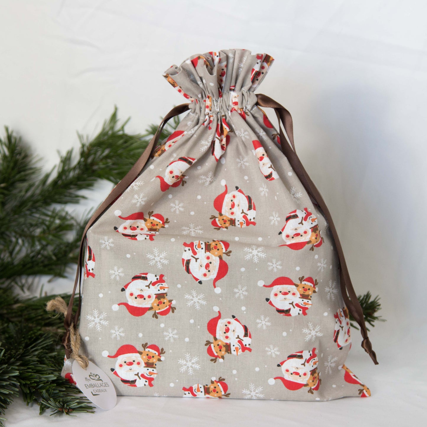 Emballage cadeau en tissu, lavable et réutilisable pour toutes occasions ! Noël, anniversaire, fête, naissance, bouteille... Emballez, offrez et récupérez votre emballage (ou pas !)